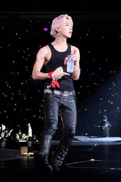 #G-Dragon 权志龙 GD#舞台表演高清图