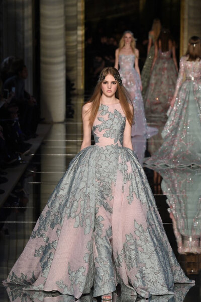 Zuhair Murad（祖海·慕拉）发布2016春夏高级定制系列
