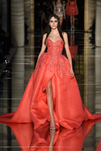 Zuhair Murad（祖海·慕拉）发布2016春夏高级定制系列