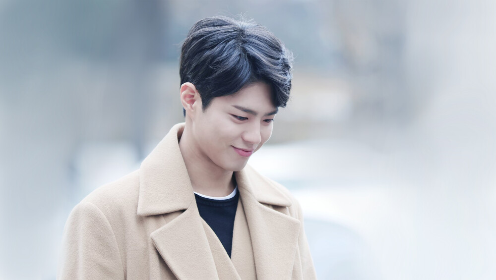 朴宝剑电脑壁纸