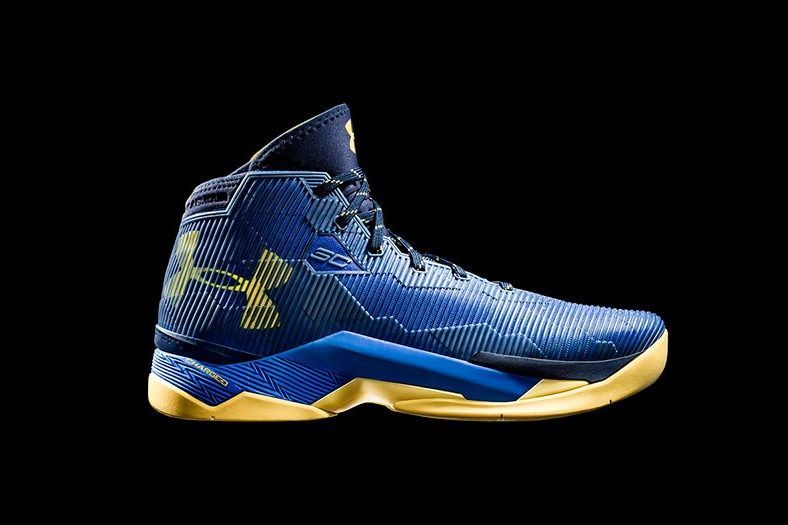 Under Armour 发布了 NBA 球星 Steph Curry 球鞋最新系列 Curry 2.5 