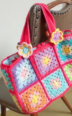 Crochet granny square bag* ༺✿ƬⱤღ✿༻