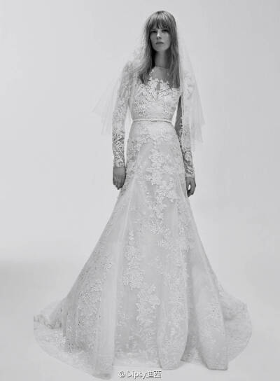 Elie Saab Bridal S/S 2017｜仙牌Elie Saab推出的首个婚纱系列～光是每季仙气腾腾的高定礼服和成衣已经无法满足，如今正式带着整个手工艺工坊涉足婚纱嫁衣界～Lookbook采用素描般效果的单色美学呈现