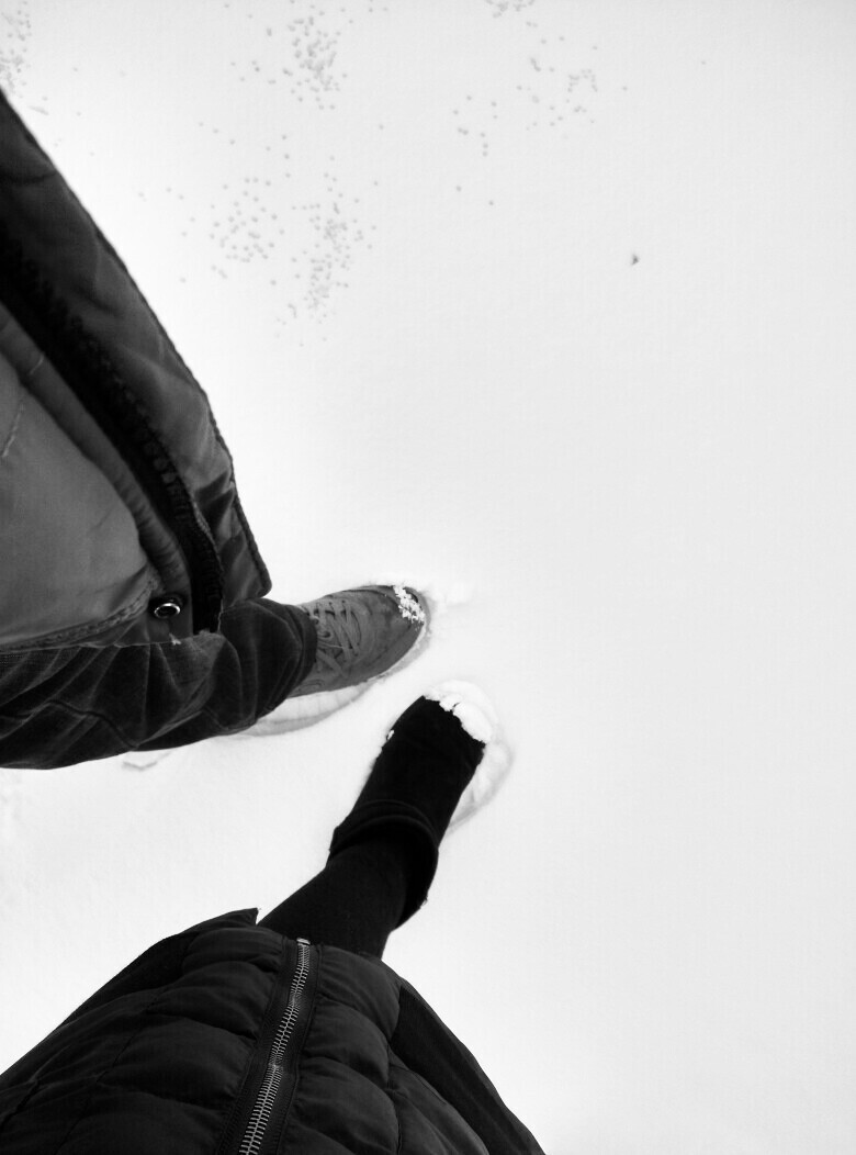 和老爸在一起你说喜欢踩在雪上的声音