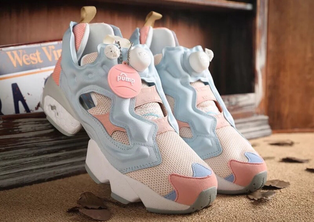 Reebok insta Pump Fury 高达充气M44764