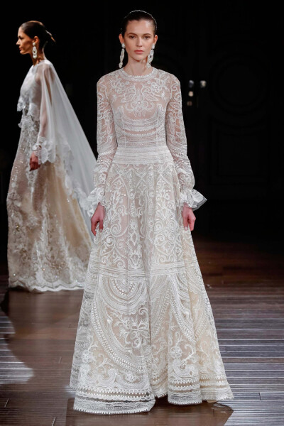 Naeem Khan 2017春夏系列婚纱秀