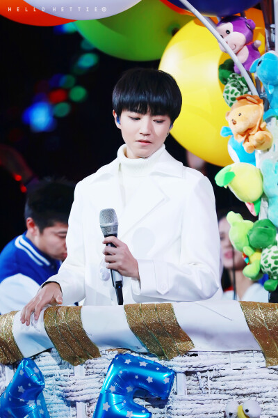 #TFBOYS##TFBOYS王俊凯##王俊凯# 151231 湖南卫视跨年演唱会cr：HelloHettie