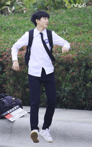 #王俊凯# #TFBOYS# 就是有趣