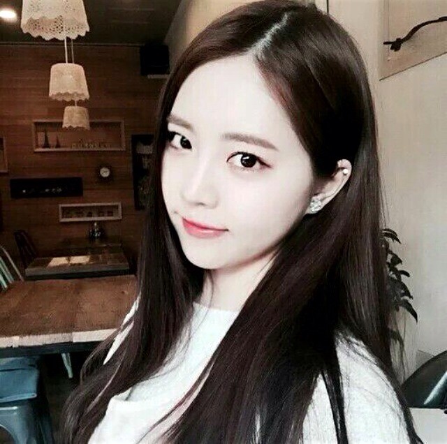 女头(ง •̀ω•́)ง✧ by:顾玖玖.