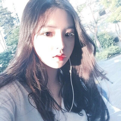 女头(ง •̀ω•́)ง✧ by:顾玖玖.