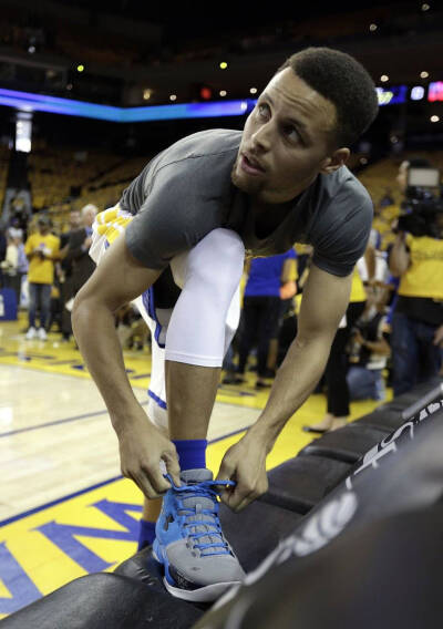 Stephen Curry 金州勇士 萌神库里 Champion