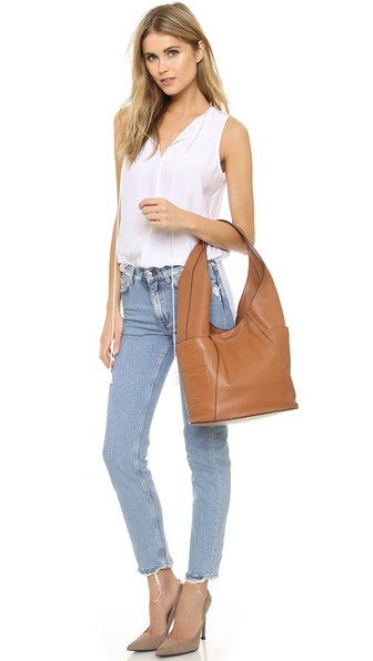 Tory Burch Bombe T 半月形单肩包