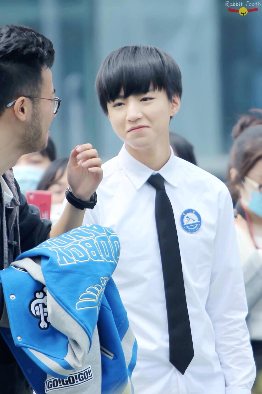 #王俊凯# #TFBOYS# 桃花眼