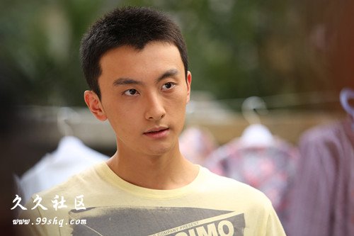 牛俊峰。欢乐颂 多多。旋风十一人 王荆轲。战长沙。作业本 王伟。新同学 小明。变身战士 胖猴。我们都是好朋友 于雷。科技馆的故事 王宁。大学生公寓 小豆。无限生机 元元。