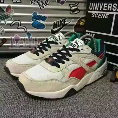 情侣款36-44‼️PUMA 潮流休闲款 最火爆配色 顶级品质上脚超美 舒适独家实拍，质量做工无话可说 毫无PS质量看的见潮人必备