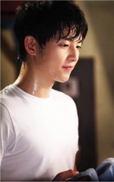 宋仲基 SONG JUNGKI