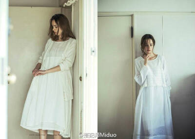 Model： Dasha Pilyuk. alacrity a+koloni 2016 Spring/Summer Lookbook .