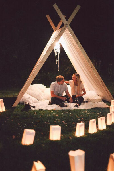 beautiful, romantic, evening picnic (just don't forget the bug spray)