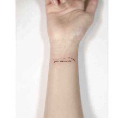 Tiny Tattoos。小清新紋身