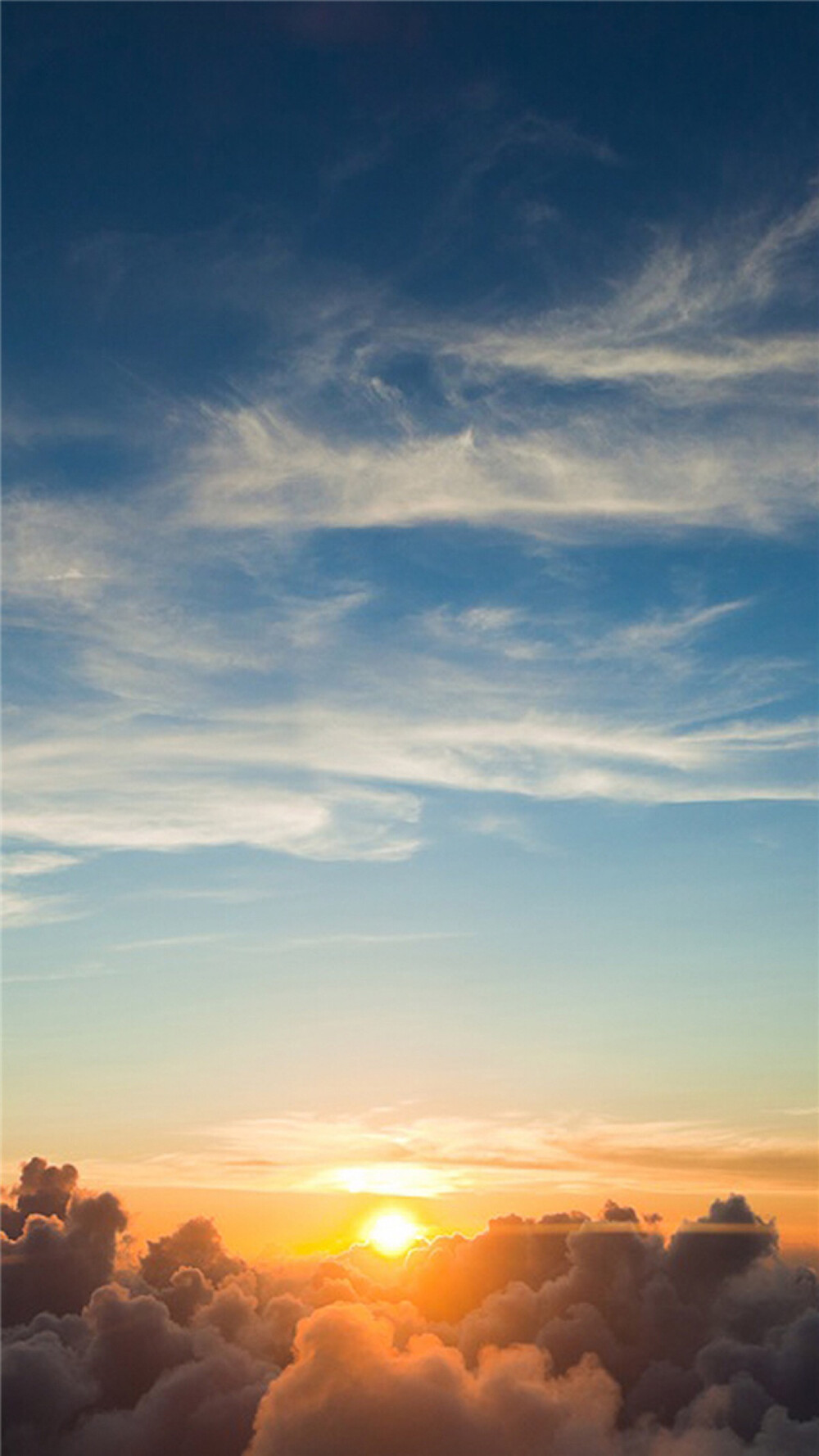 天空中看夕阳 风景壁纸