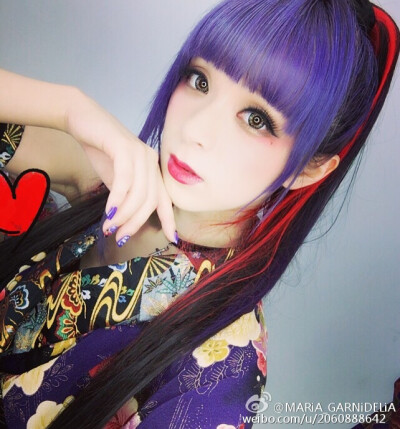 MARiA_GARNiDELiA