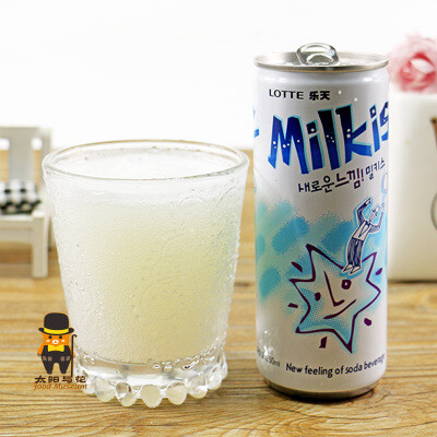乐天牛奶苏打碳酸饮料250ml 韩国进口零食品 妙之吻乳味汽水饮品