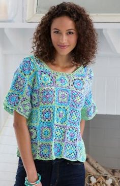 Crafty Crochet Top - Free Red Heart pattern! Love the granny squares! :)