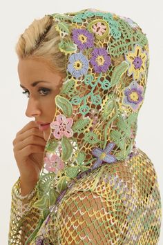 This site has some pretty amazing Irish crochet!