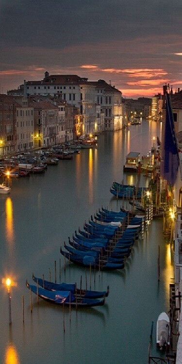 威尼斯的灯火
