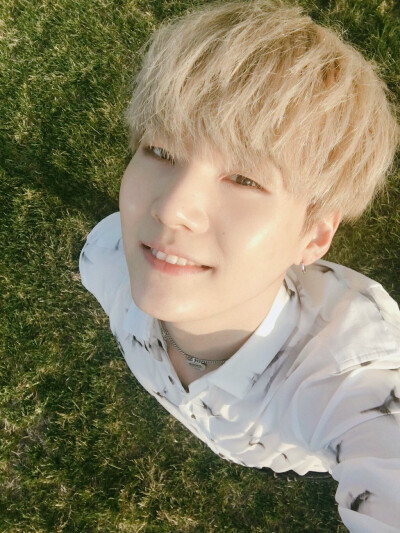 Bangtan Boys 방탄소년단 防弹少年团 BTS SUGA 슈가 민윤기 闵玧其 Min Yoon Gi