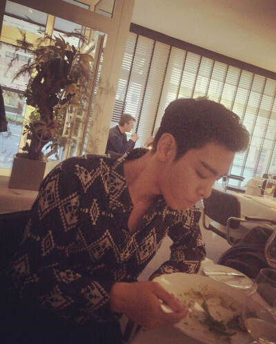 BIGBANG 崔胜铉 崔TOP 鬼神大人 T.O.P ins日常