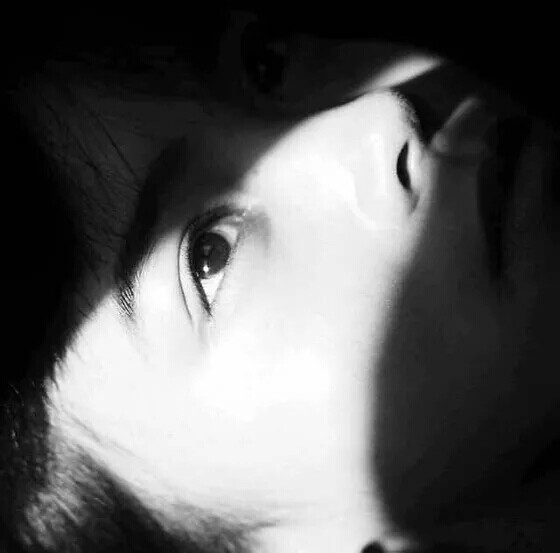 男头，头像，
你有没有偶尔思念我
下次来梦里找我的时候
记得与我说说。