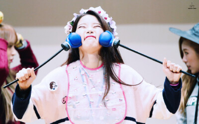 MAMAMOO 金容仙 颂乐 김용선 Solar