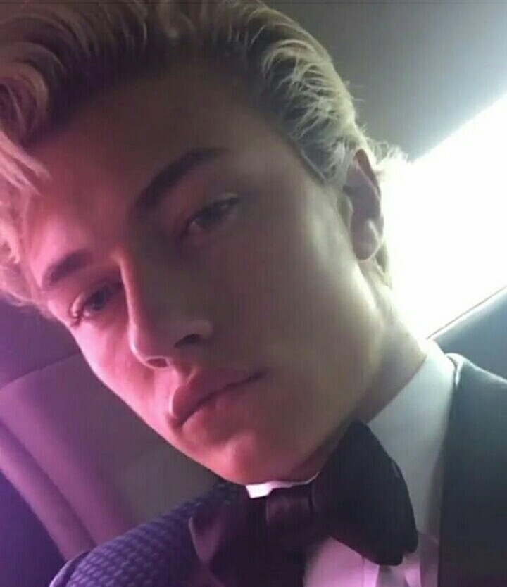 Lucky Blue Smith 欧美男头