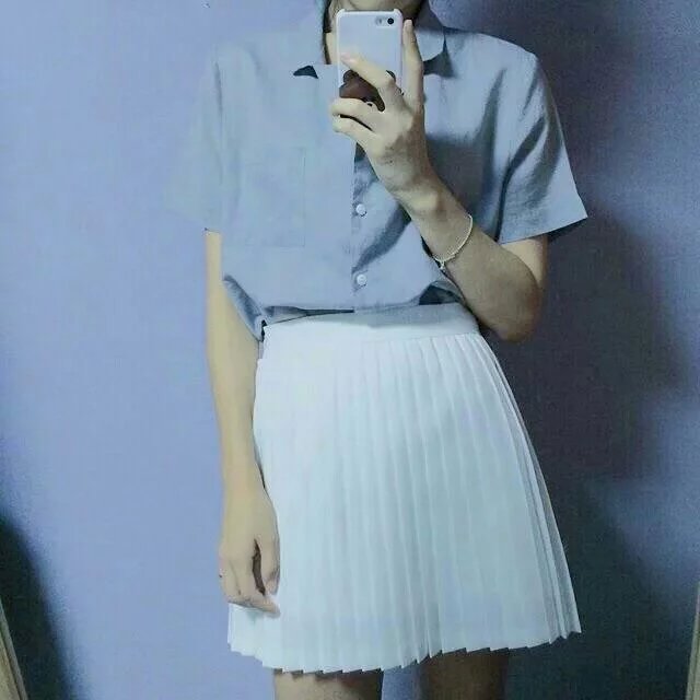 阔爱婷の半身女头の半身男头