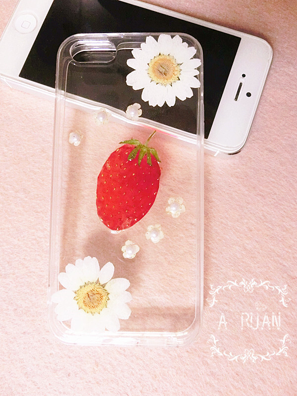 A RUAN独家订制手工干花压花草莓滴胶手机壳iphone5s/6Plus