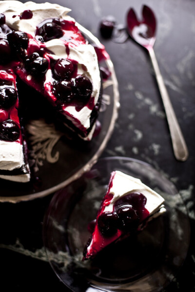 Cherry Chocolate Cak...