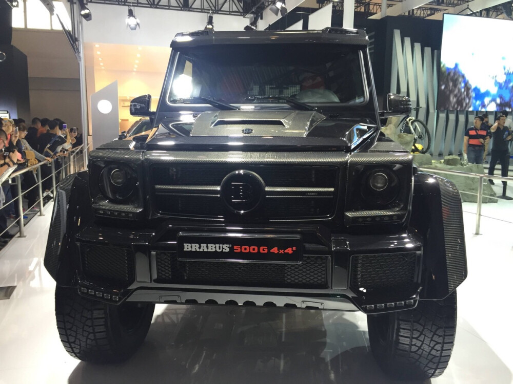 奔驰BRABUS G500 4x4