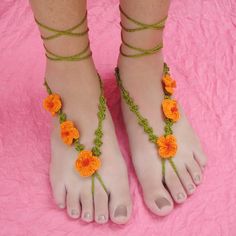 Floral #crochet barefoot sandals pattern for sale from @gleefulthings