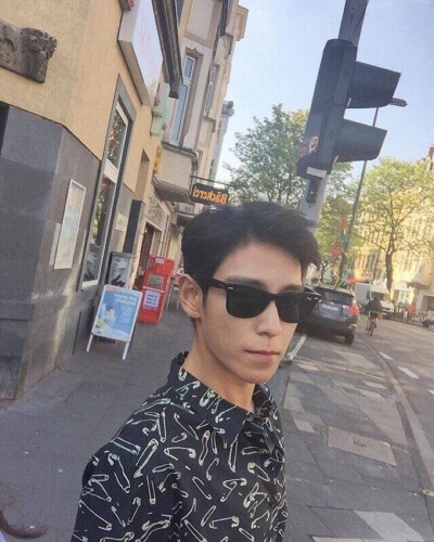 BIGBANG 崔胜铉 崔TOP 鬼神大人 T.O.P ins日常