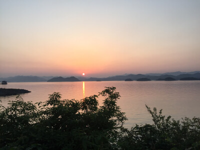 千岛湖的夕阳