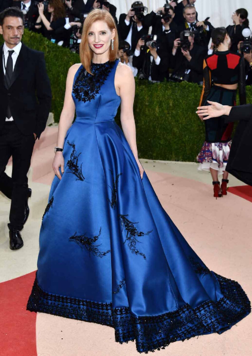 Jessica Chastain 身穿 Prada