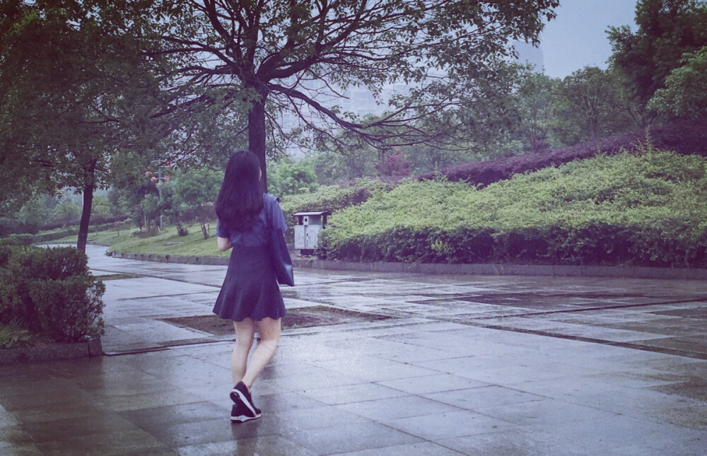 梅雨季节里