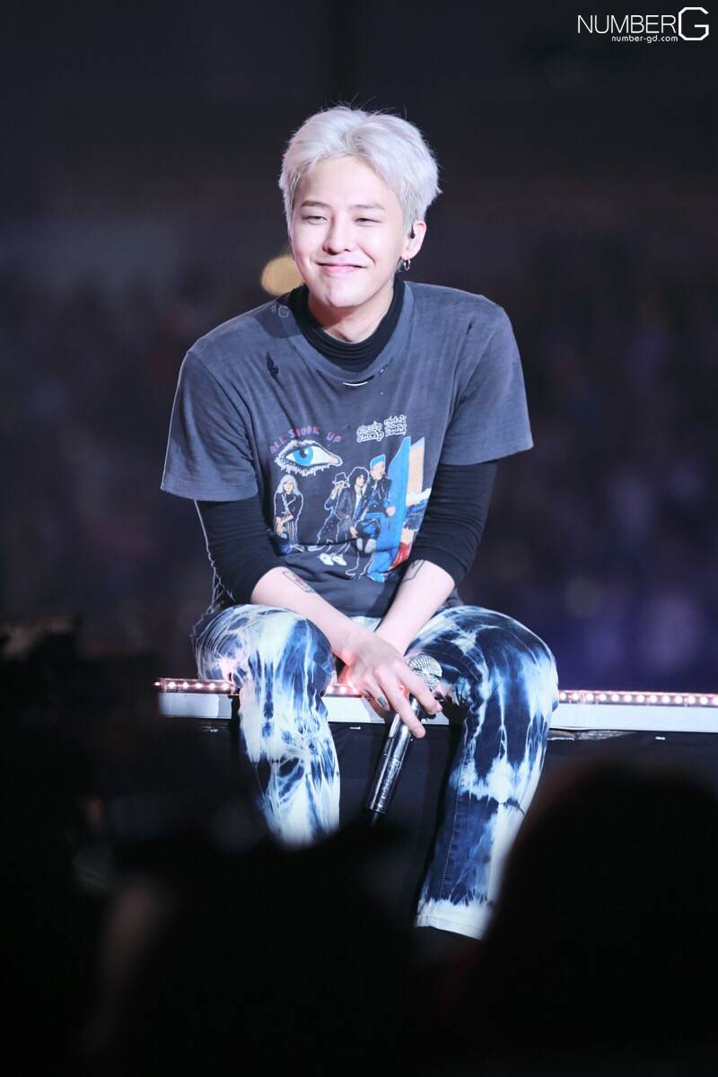 屋里BB！权志龙 东永裴 姜大成 崔胜铉 李昇炫！bigbang is everything！ cr:logo 