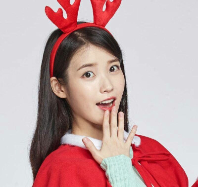 IU 아이유 李知恩 이지은 国民妹妹