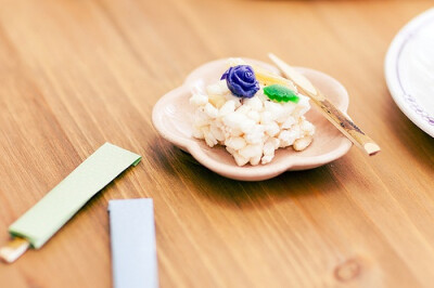 *Gangjeong (Deep-fried Sweet Rice Puffs)*