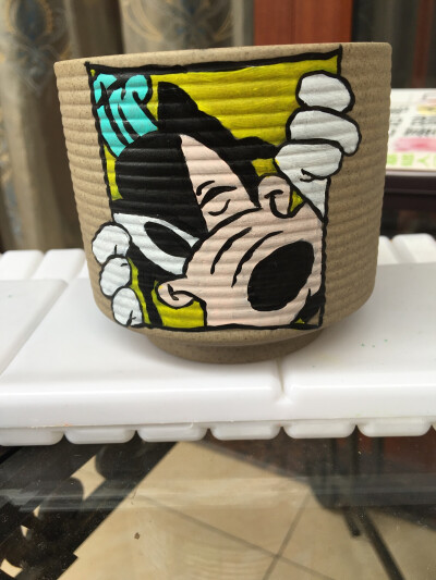 手绘花盆，高飞