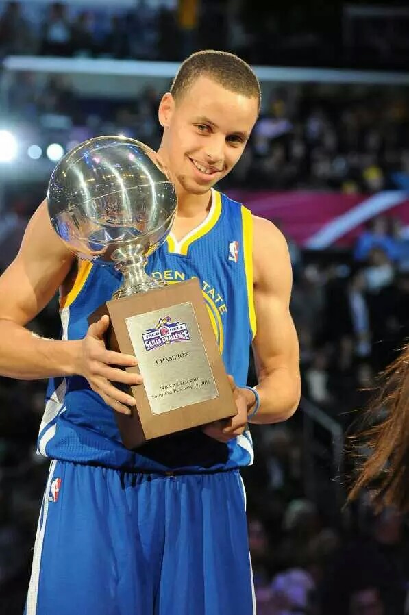  Stephen Curry 金州勇士 萌神库里 Champion