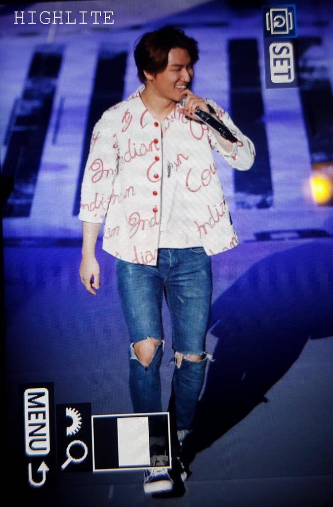 【 FANTASTIC BABYS 2016 】 #姜大声##DAESUNG# 160505 FM IN CHIBA Makuhari（千叶市幕张展览馆）饭拍预览
（highlite）