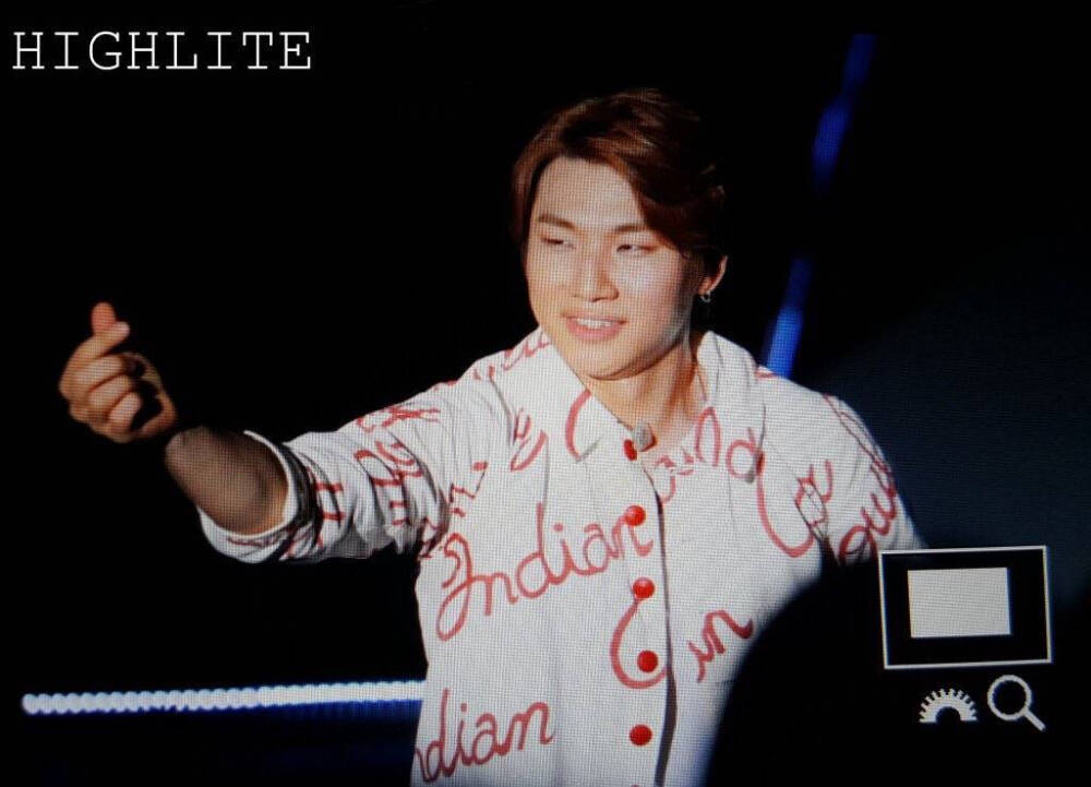 【 FANTASTIC BABYS 2016 】 #姜大声##DAESUNG# 160505 FM IN CHIBA Makuhari（千叶市幕张展览馆）饭拍预览
（highlite）